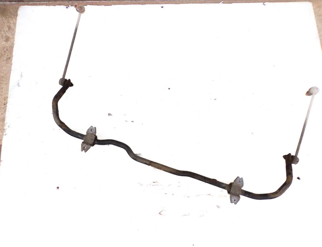 VOLKSWAGEN Scirocco 3 generation (2008-2020) Priekšējais stabilizātors 1K0411335C,1K0411303BK 21402855