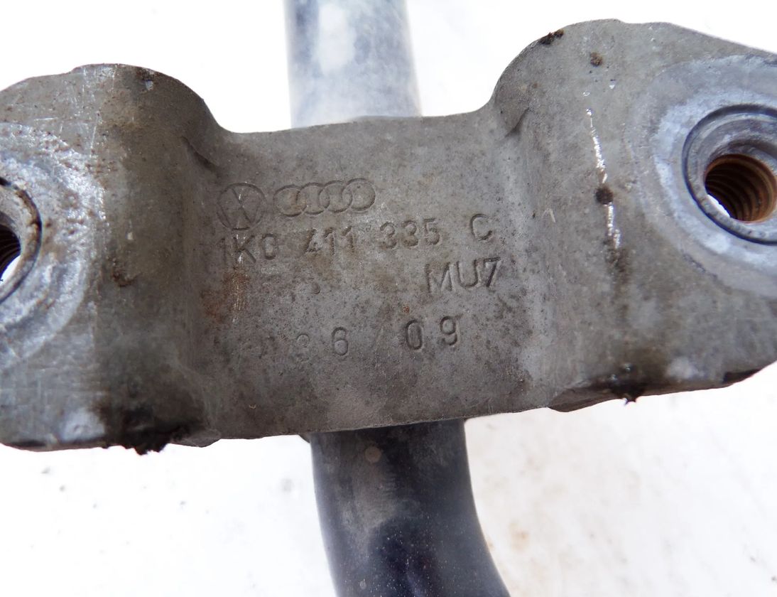 VOLKSWAGEN Scirocco 3 generation (2008-2020) Priekšējais stabilizātors 1K0411335C,1K0411303BK 21402855