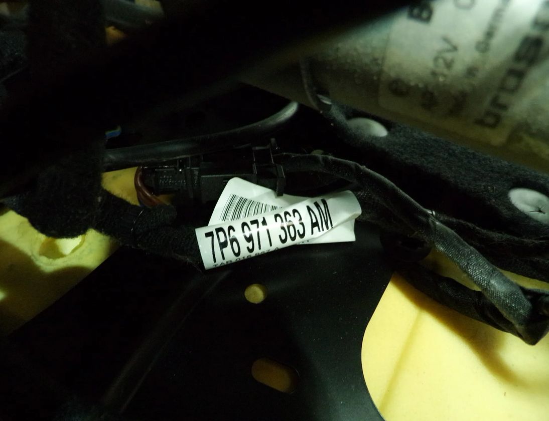 VOLKSWAGEN Touareg 2 generation (2010-2018) Sēdekļi 7P1867011DF,7P6867211AH,7P6867212AH,7P1867012BB,7P6971363AM,0130002650,7P6885681A,7P6885682A 22901527