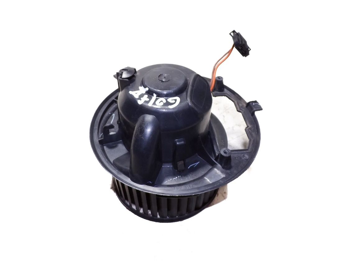 VOLKSWAGEN Golf 5 generation (2003-2009) Heater Blower Fan 1K1820015D 22923955