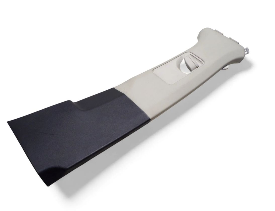 VOLKSWAGEN Touareg 2 generation (2010-2018) Labās puses statņu apdare 7P5867240,7P6867240,7P6867240AJ 28431515