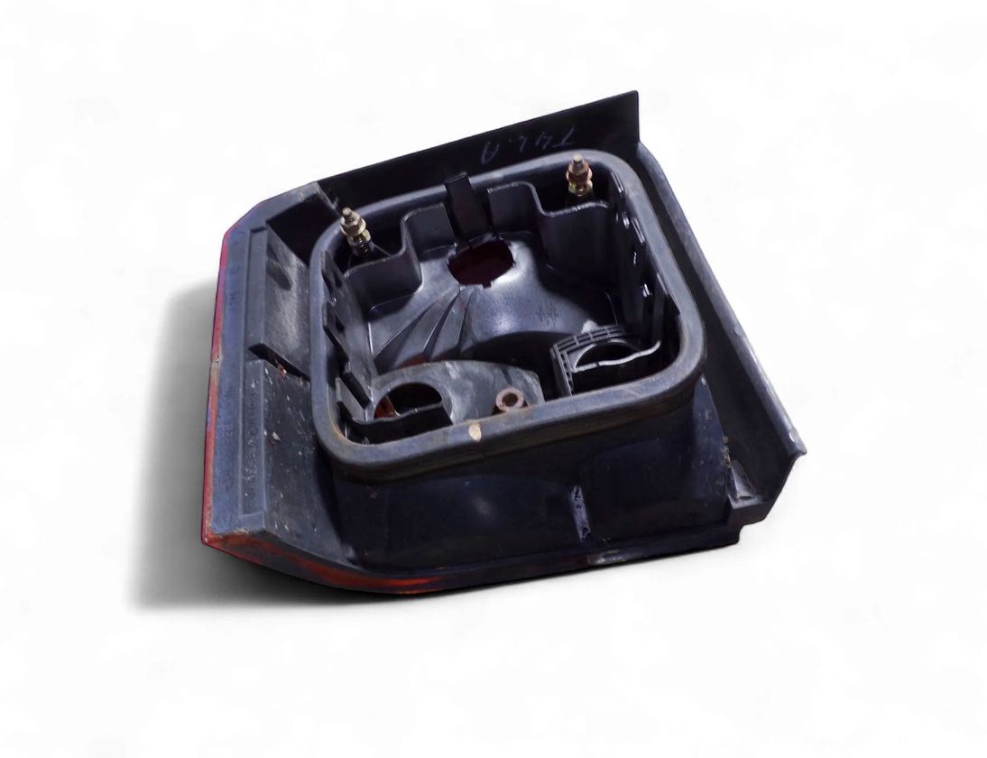 VOLKSWAGEN Transporter T4 (1990-2003) Фонарь задний правый 70194511 33092375