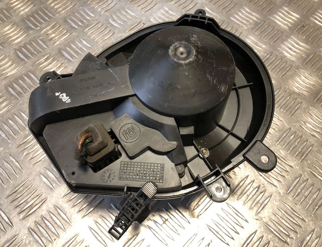VOLKSWAGEN Passat B5 (1996-2005) Печка салона 8D1820021,8D1820021B 29011117