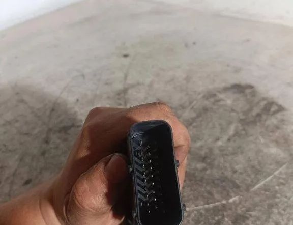 SKODA Superb 1 generation (2001-2008) Front Left Door Window Regulator Motor 119090XXX 31511991