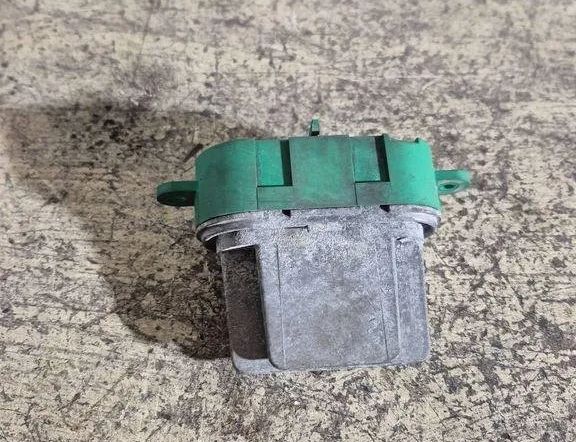 RENAULT Espace 4 generation (2002-2014) Blower fan relay 52492365 31512416