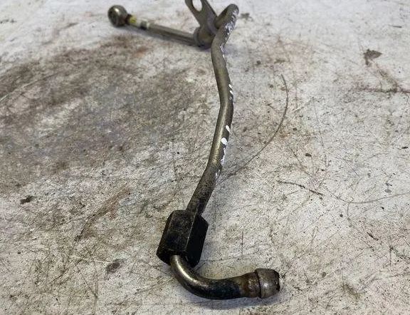 VOLKSWAGEN Touran 3 generation (2015-2023) Трубка смазки турбины 04l145771j 32118747