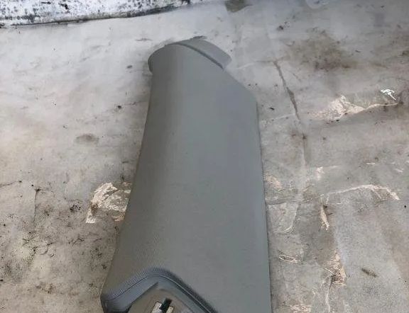 AUDI Q3 F3 (2018-2024) Правая задняя отделка 83a867288 32128313