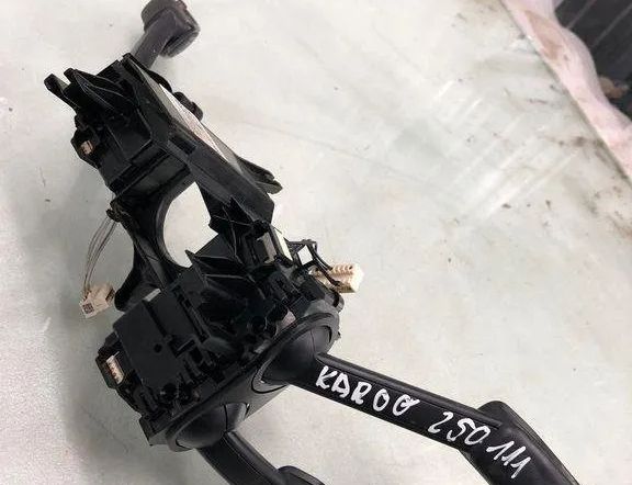 SKODA Karoq 1 generation (2017-2024) Pagrieziena rādītāja mehānisms 5q1953521 32135692