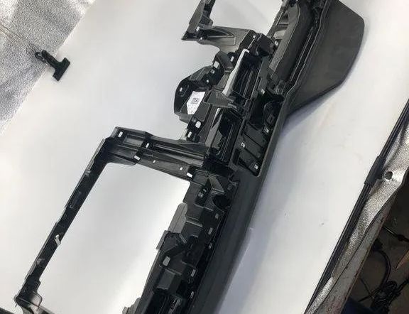 VOLKSWAGEN Golf 8 generation (2019-2023) Передняя панель салона 5h1858295c 32139933