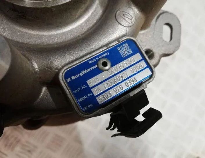 PEUGEOT 308 T9 (2013-2021) Turbīna 9807873180 27895532