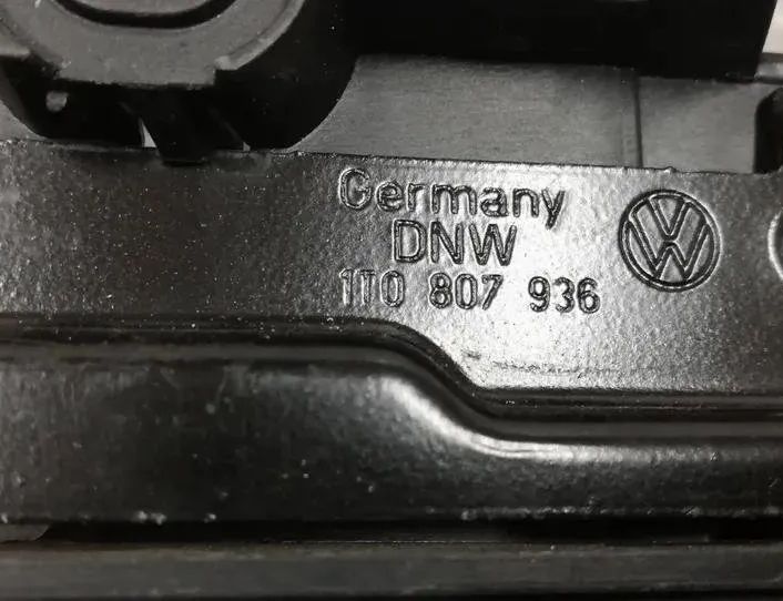 VOLKSWAGEN Touran 1 generation (2003-2015) Молдинг бампера передний левый 1T0807050 27901650