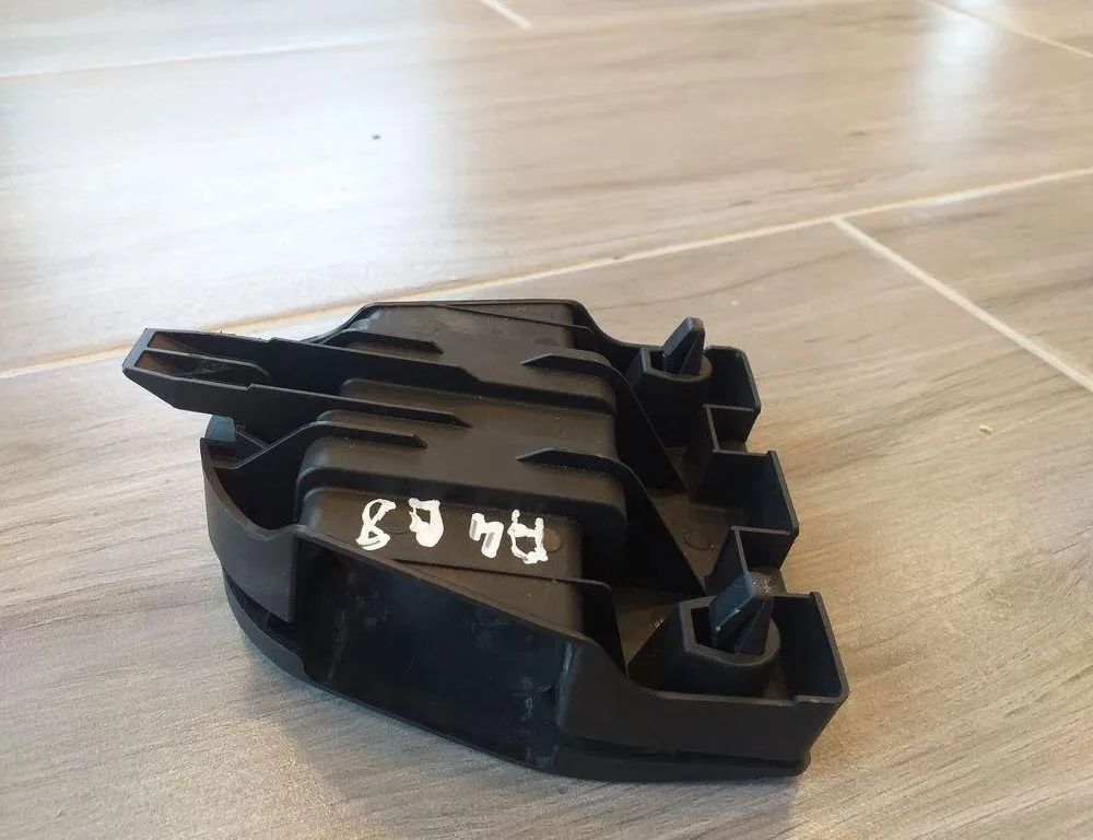 AUDI A4 B7/8E (2004-2008) Знак аварийной остановки 8T0860285 31438026