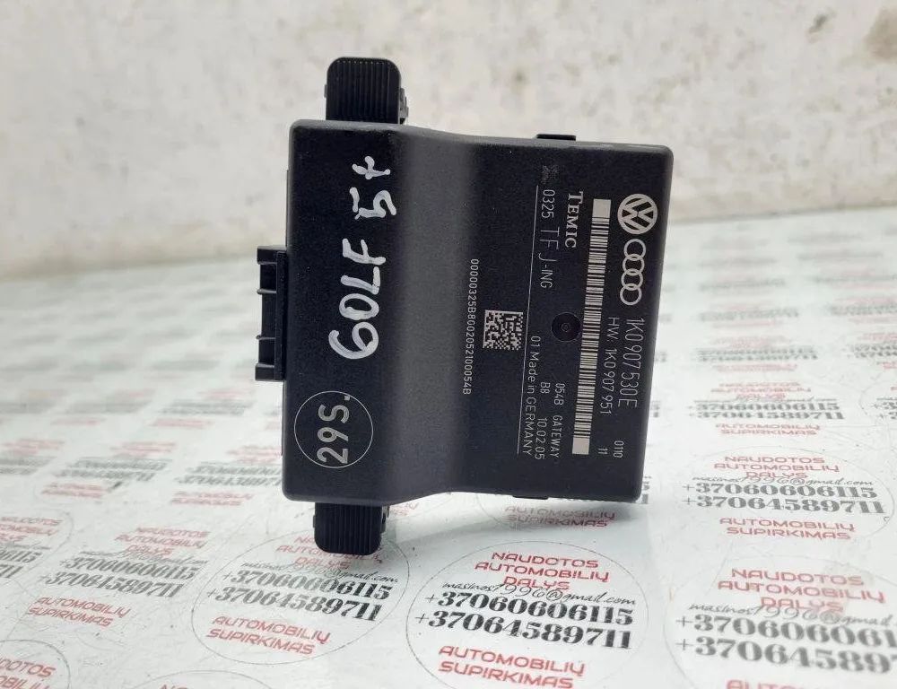 VOLKSWAGEN Golf Plus 1 generation (2004-2009) Vārtejas vadības bloks 1K0907530E 31438697