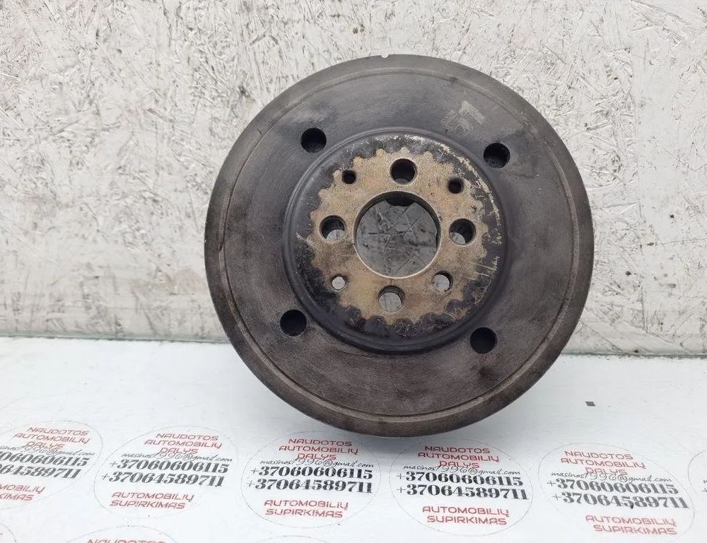 VOLKSWAGEN Golf 4 generation (1997-2006) Kloķvārpstas skriemelis 038105243A 31448085