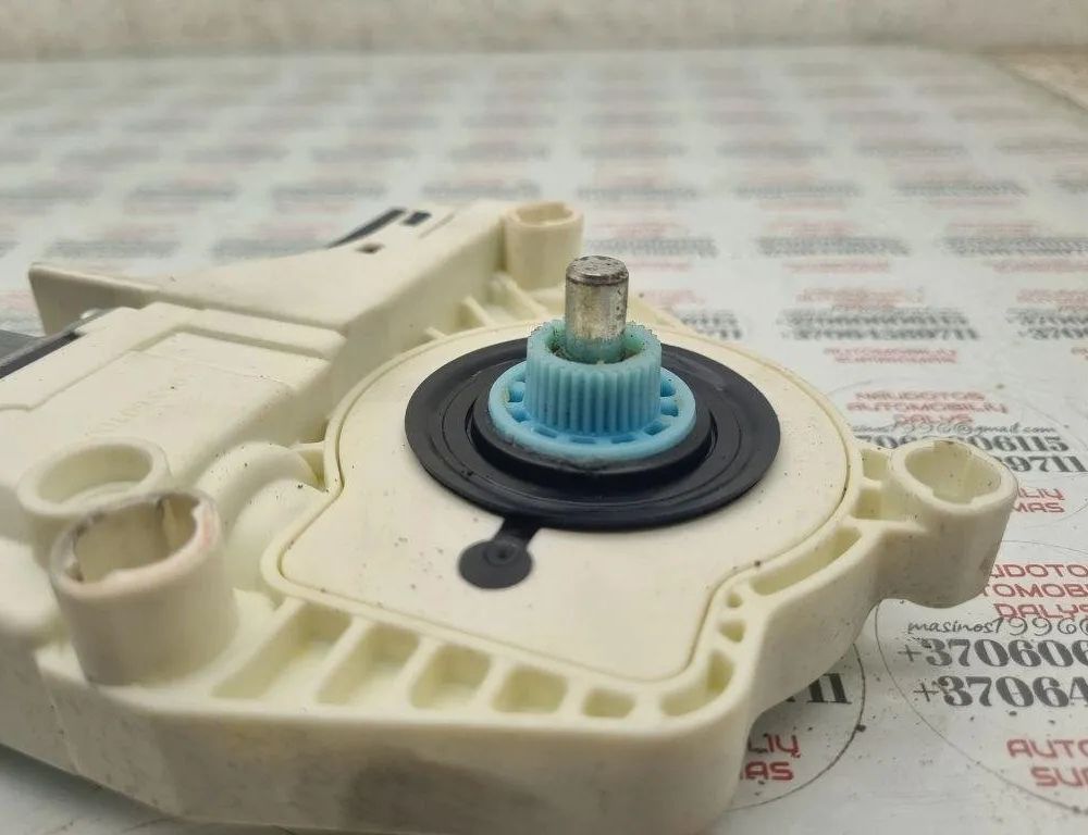 AUDI A4 B5/8D (1994-2001) Rear Left Door Window Control Motor 8K0959811 31451045