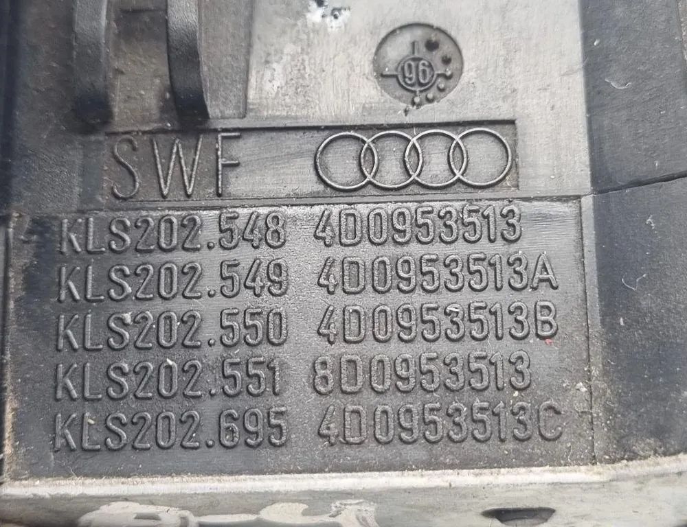 AUDI A4 B7/8E (2004-2008) Подрулевой переключатель 4D0953513 31451593