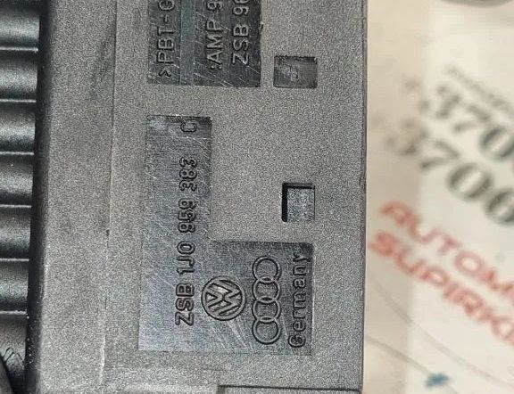 VOLKSWAGEN Touran 1 generation (2003-2015) Дверные кабели задние  правые 1J0959383C 31452778