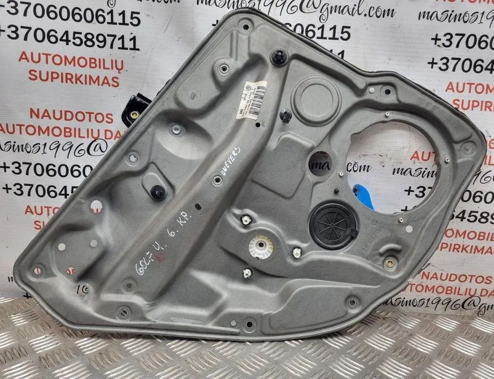 VOLKSWAGEN Golf 5 generation (2003-2009) Rear left door window lifter 1J4839729H 31455174