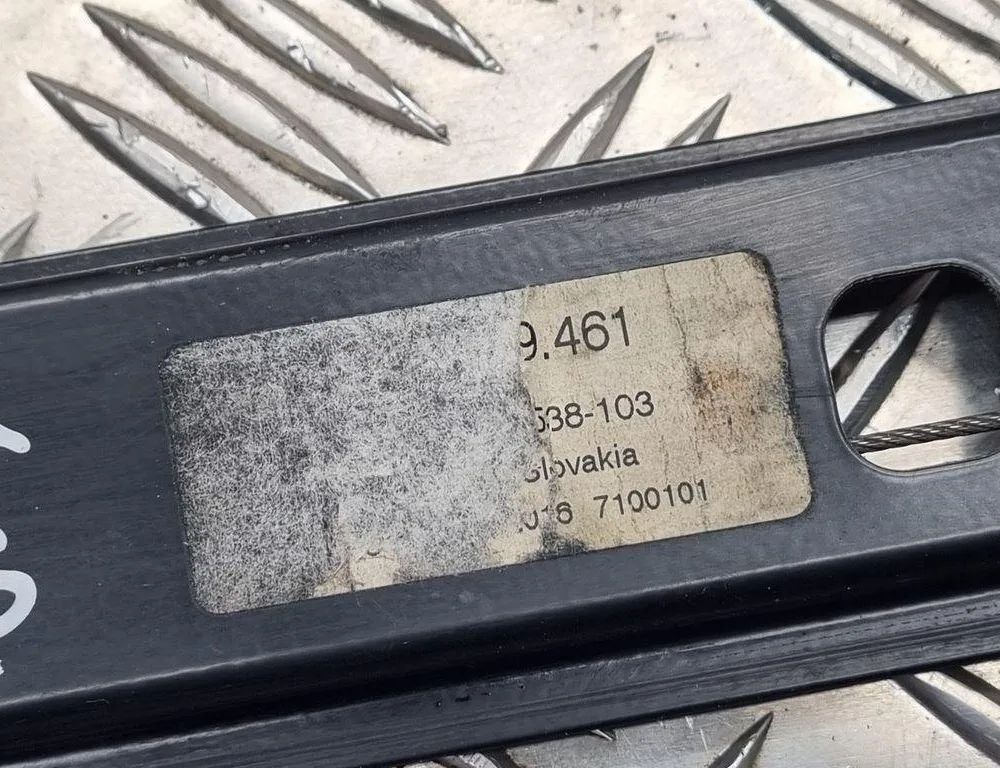 SKODA Octavia 1 generation (1996-2010) Стеклоподъемник задней левой двери 5E0839461 31455483