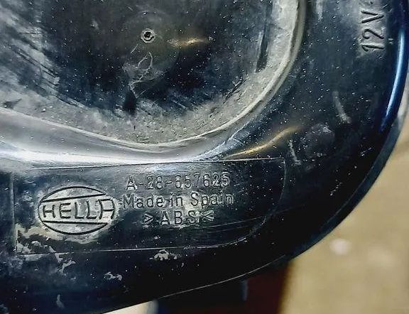AUDI A4 B7/8E (2004-2008) Horn Signal A28657625 31456039