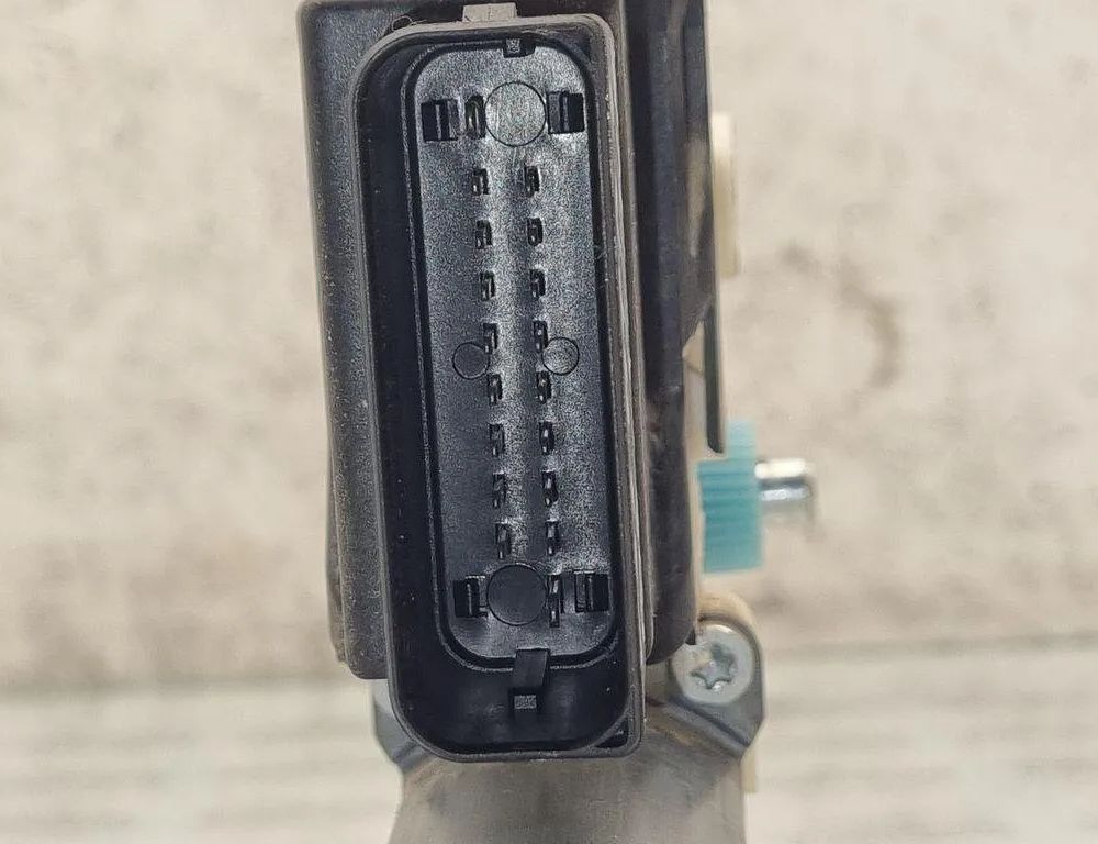 VOLKSWAGEN Passat B6 (2005-2010) Rear Left Door Window Control Motor 0536006002 31462829