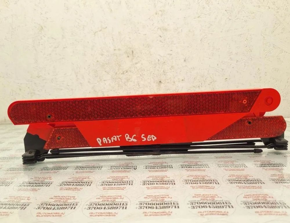 VOLKSWAGEN Passat B6 (2005-2010) Знак аварийной остановки 3C5860251 31470013