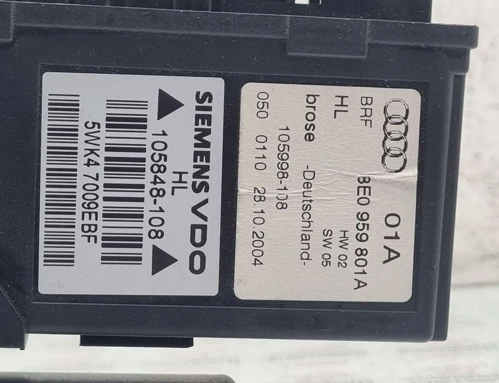 AUDI A4 B7/8E (2004-2008) Моторчик стеклоподъемника задней левой двери 8E0959801A 31470409