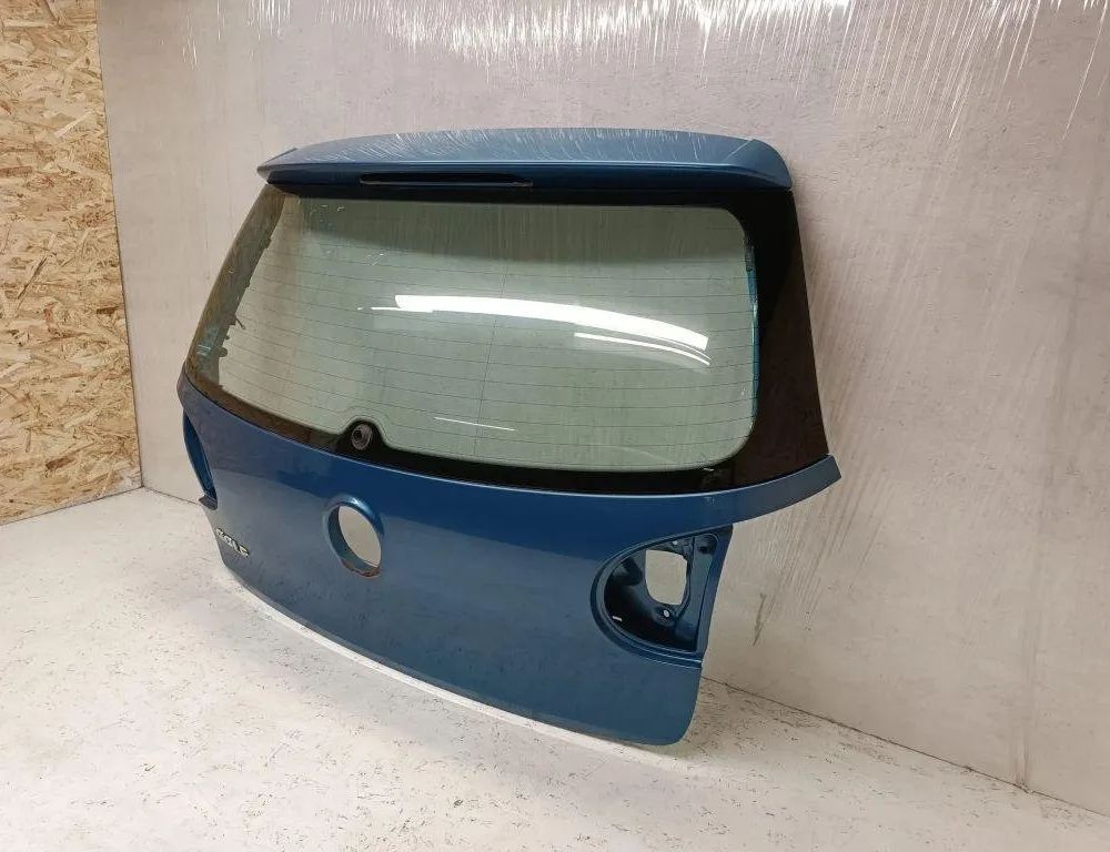 VOLKSWAGEN Golf 8 generation (2019-2023) Bagāžnieks 31471087