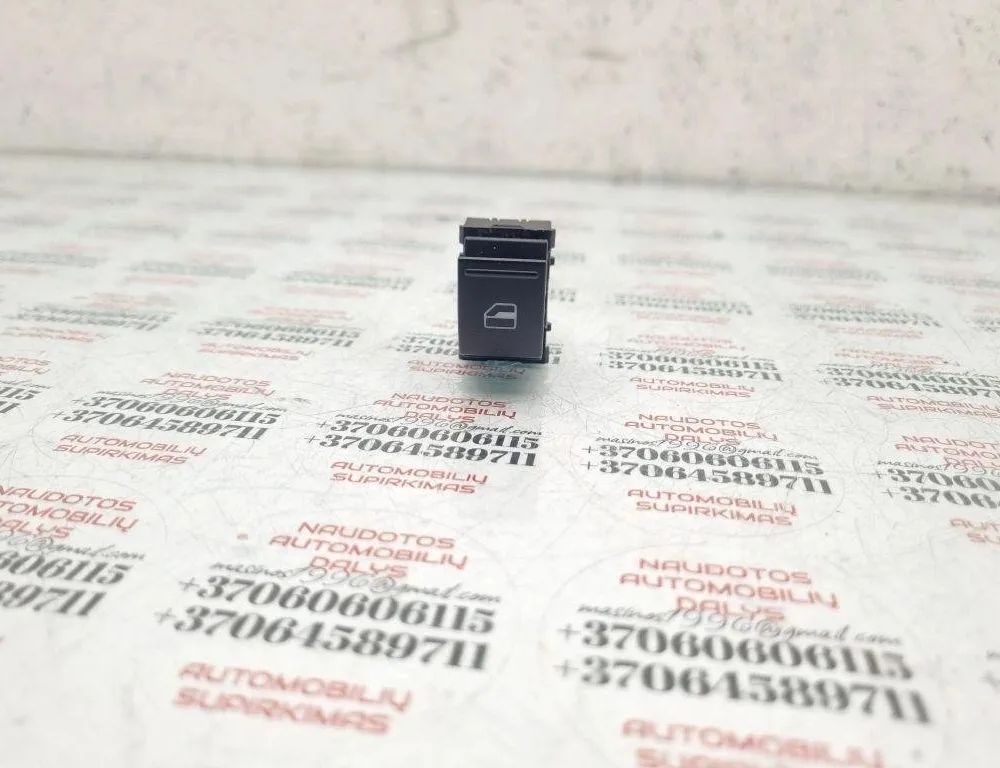 VOLKSWAGEN Passat CC 1 generation (2008-2017) Кнопка стеклоподъемника задней левой двери 7L6959855B 31474533