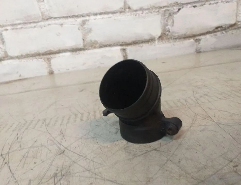 VOLKSWAGEN Passat B6 (2005-2010) Citas caurules 3C0129635 31475702