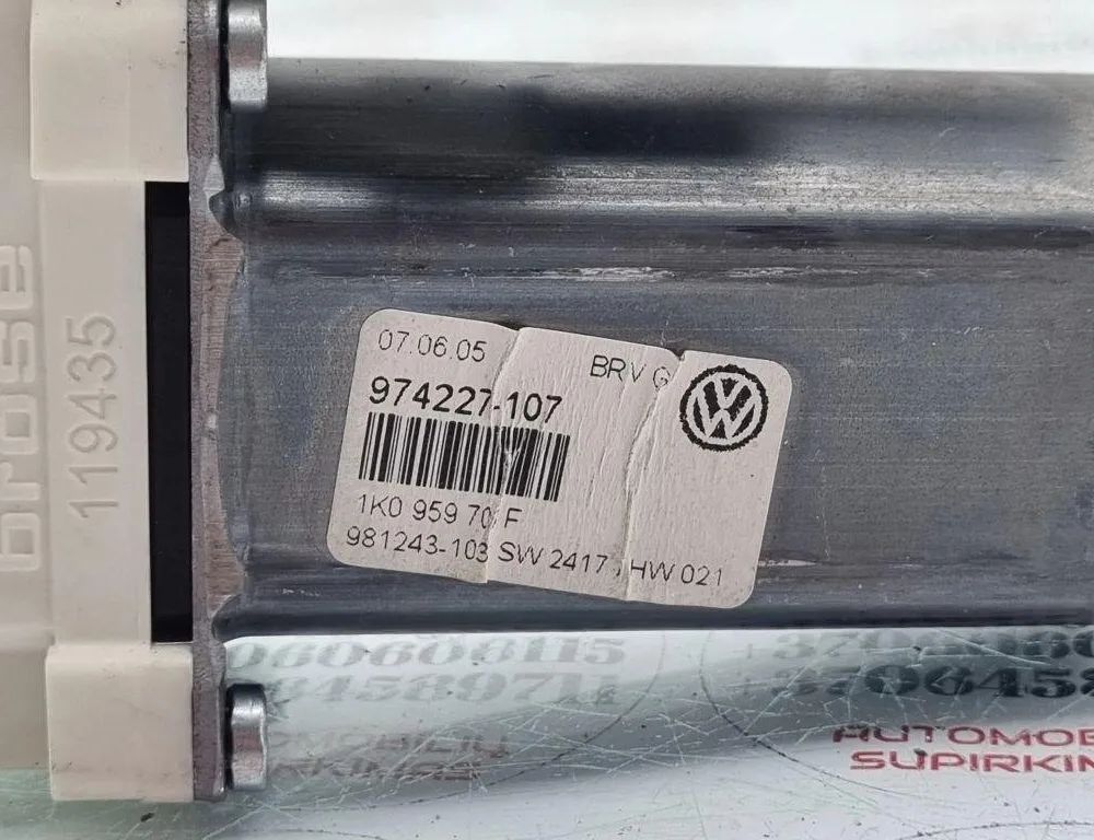 VOLKSWAGEN Passat B6 (2005-2010) Rear Left Door Window Control Motor 1K0959703F 31476598