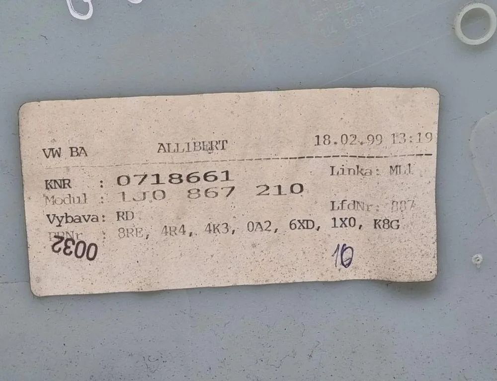 VOLKSWAGEN Golf 4 generation (1997-2006) Aizmugurējo labo durvju panelis 1J4868116,1J0867210 31477065