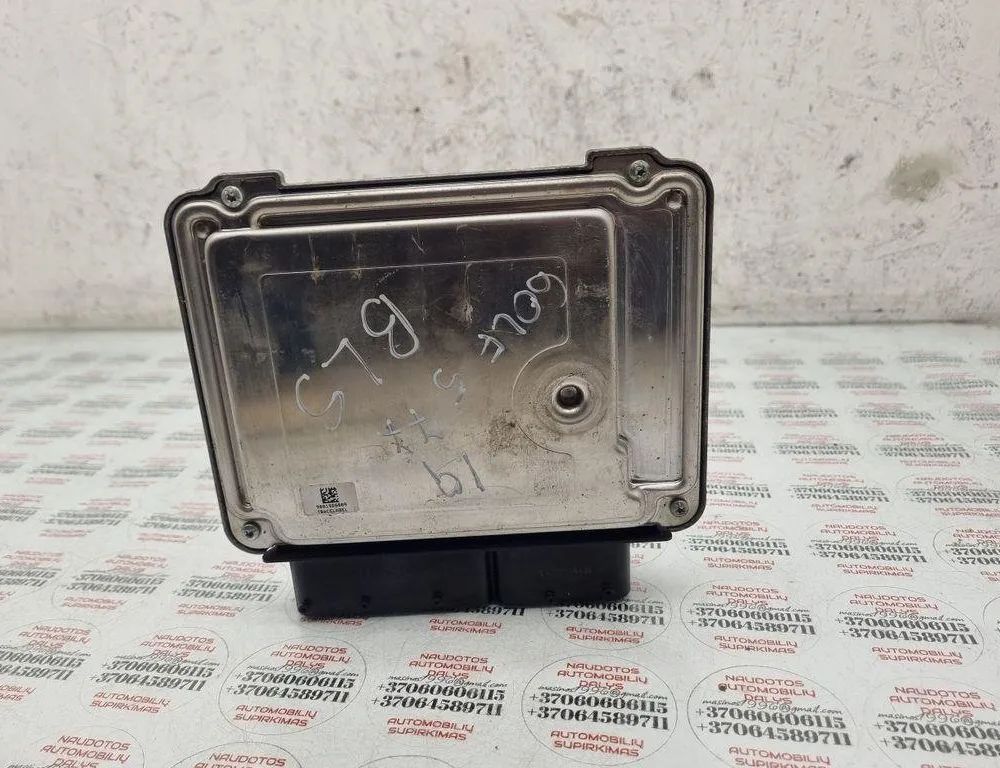 VOLKSWAGEN Golf 8 generation (2019-2023) Блок управления двигателем 03G906021QJ 31479099