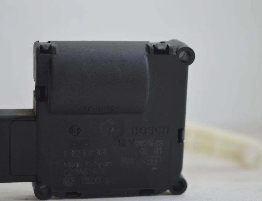 AUDI A6 C8/4K (2018-2024) Interior Heater Flap Motor Actuator 4F0820511B,0132801369 31903212