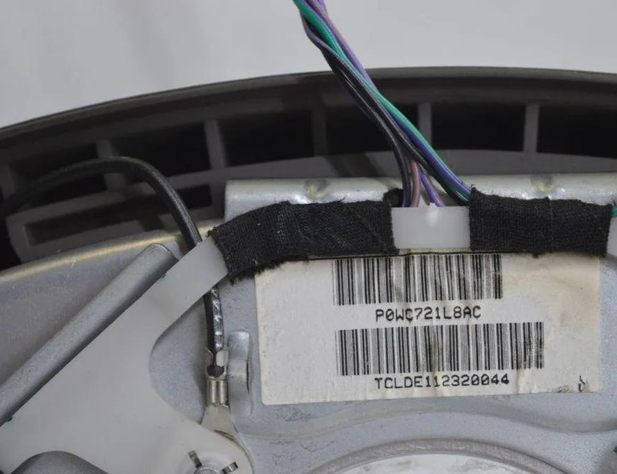 CHRYSLER Voyager 4 generation (2001-2007) Подушка безопасности руля P0WC721L8AC,VT3482A 31903247