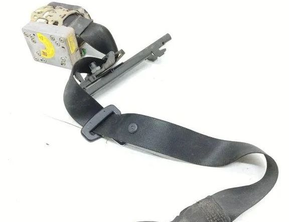 MERCEDES-BENZ C-Class W203/S203/CL203 (2000-2008) Ремень безопасности передний левый 2038606685 31903772