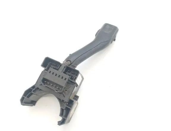 AUDI A6 C6/4F (2004-2011) Pagrieziena rādītāja mehānisms 4B0953503H 31904252