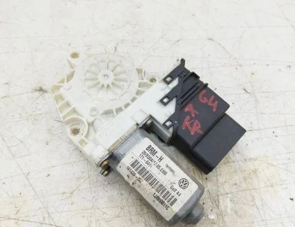 VOLKSWAGEN Golf 7 generation (2012-2024) Маторчик стеклоподъемника передней левой двери 1J4959811C 31906968