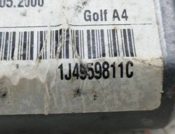 VOLKSWAGEN Golf 7 generation (2012-2024) Маторчик стеклоподъемника передней левой двери 1J4959811C 31906968