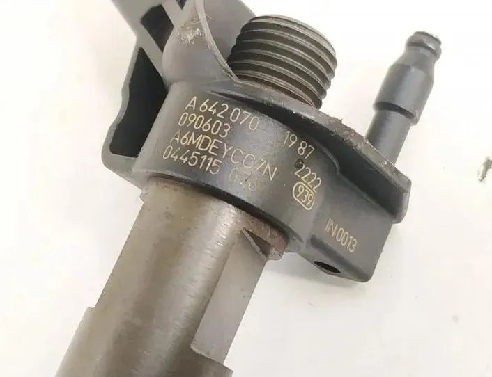 MERCEDES-BENZ M-Class W164 (2005-2011) Fuel Injector 6420701387,6420701987 27138917