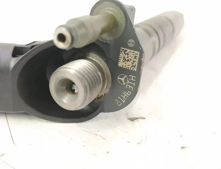 MERCEDES-BENZ S-Class W221 (2005-2013) Degvielas sprausla 6420701187,A6420701187 27145851