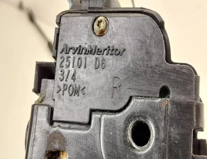 SKODA Octavia 2 generation (2004-2013) Замок задней правой двери 7L0839016,A00476 27156319