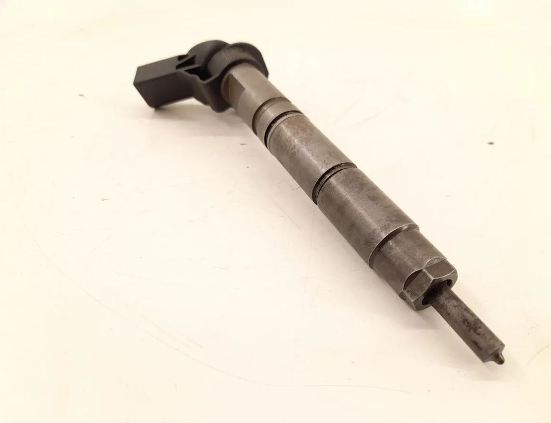 MERCEDES-BENZ E-Class W211/S211 (2002-2009) Fuel Injector 6420701987,6420700587,A6420700587,A6420701987,6420701387,A6420701387 28088046