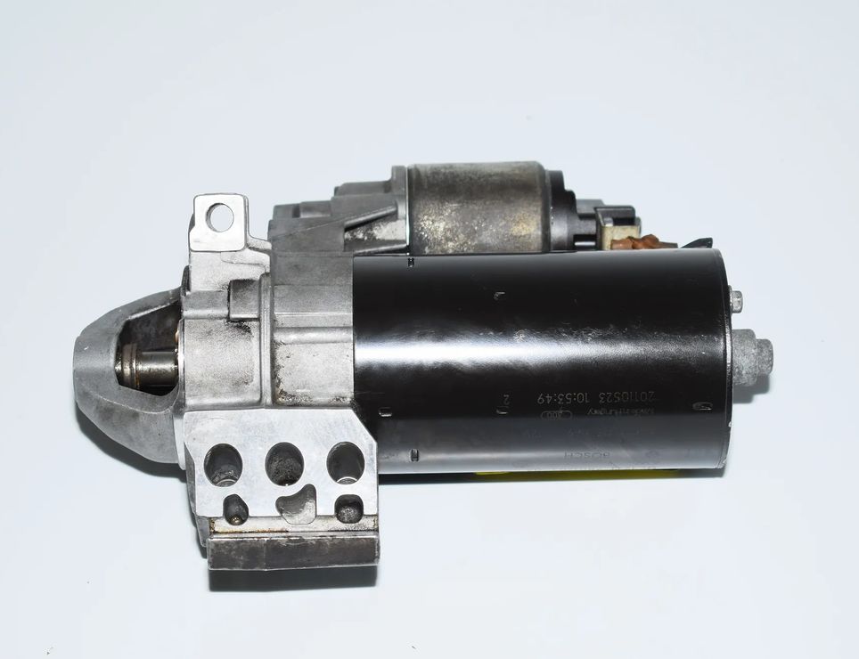 BMW 5 Series F10/F11 (2009-2017) Стартер 7801203 11407924