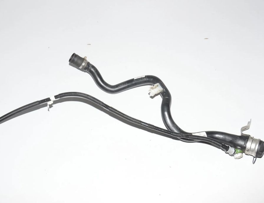 BMW 3 Series F30/F31 (2011-2020) Fuel Tank Pipe 7244031,16117244031,16117244021,7244021 14619905