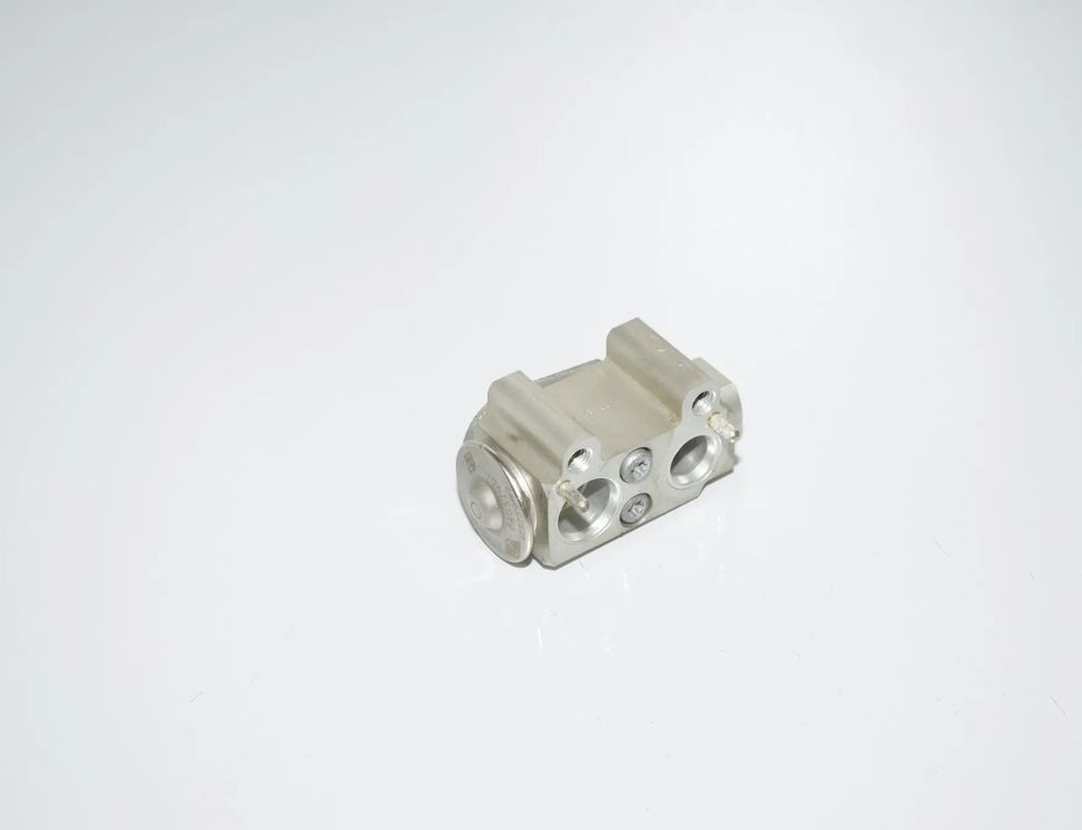 BMW 3 Series E90/E91/E92/E93 (2004-2013) КЛАПАН РАСШИРЕНИЯ КОНДИЦИОНЕРА ВОЗДУХА 64119226078,64116934406,9226078,6934406,64119182512,64116981484,6981484,9182512 17186612