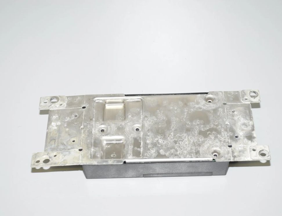 BMW 3 Series F30/F31 (2011-2020) Bluetooth Control Unit 9293242,9289385,9350662,9350661,84109362848,9322940,84109322954,84109306220,84109350662,84109322940,84109289385,9362848,9322954,84109350661,84109318585,9318585,9306220,84109293242,2622610 17216601