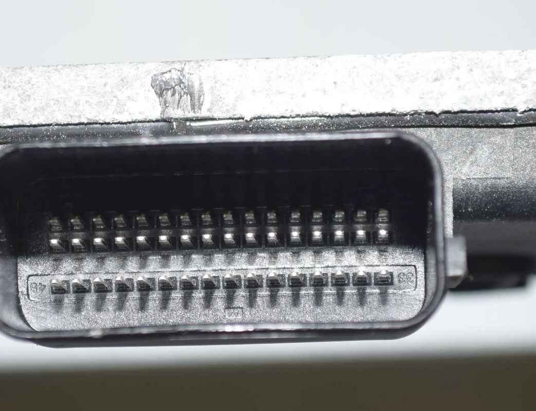 BMW i3 I01 (2013-2024) Engine ECU Set 9456560,5A40300,12389456560,5A30307,5A1C779,61355A42138,61355A30307,61355A1C779,61355A402F9,5A42138 17690963