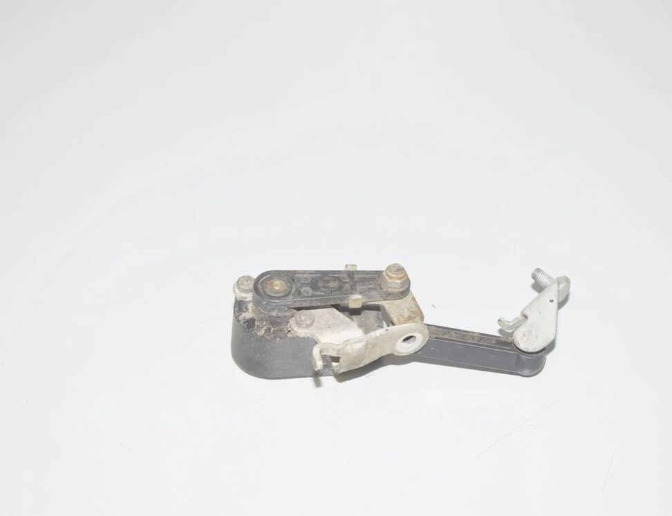 BMW 5 Series F10/F11 (2009-2017) Aizmugurējā kreisā augstuma līmeņa sensors 37146788569,37146784072,37146860843,37146870000,37146788571,6860843,6784072,6870000,6788569,6788571 17768134