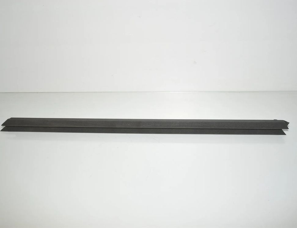 BMW X3 G01 (2017-2024) Priekšējo kreiso durvju loga līste 7393417,51337393417 21908836